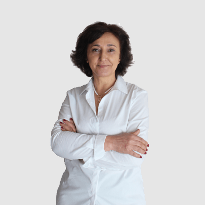 Dra Paula Magalhães Dra Paula Magalhães